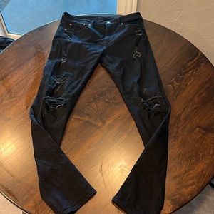 American eagle ripped skinny jeans
